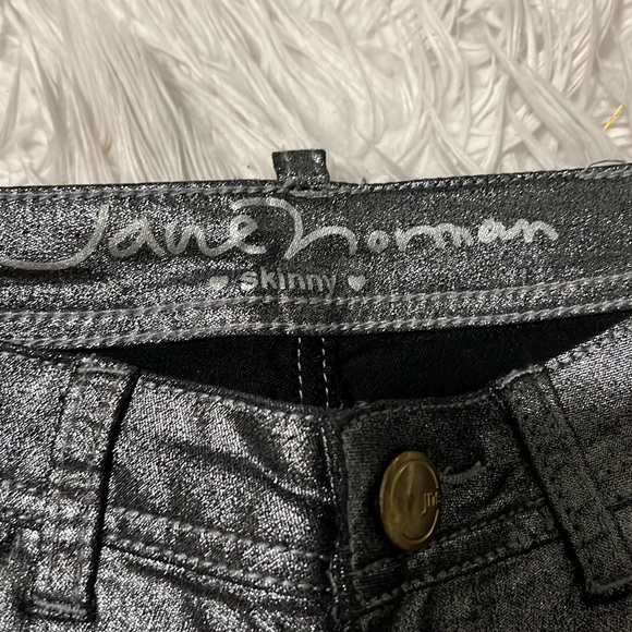 Metallic Silver Skinny Jeans - Picture 4 of 8